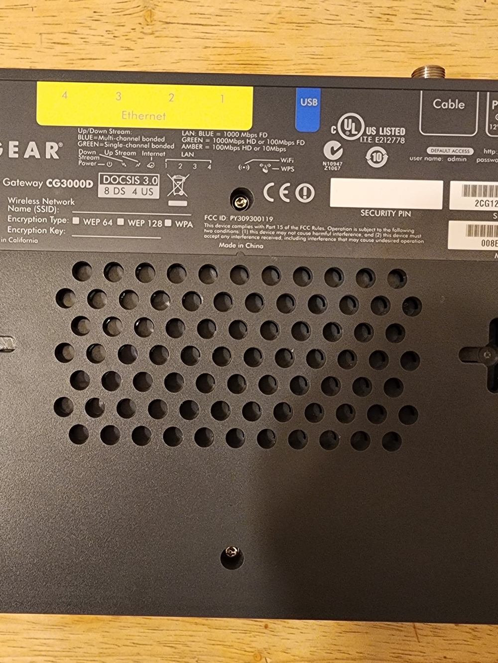 Netgear CG3000D Wireless Cable Gateway WiFi Modem Router Combo - Picture 4 of 8